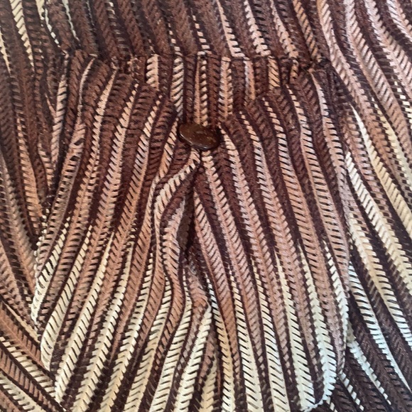 Woman’s top - Picture 6 of 6